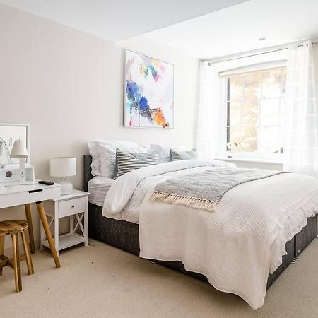 Stunning 2 Bedroom Apartment In Converted Chapel Bath Kültér fotó