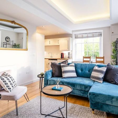 Stunning 2 Bedroom Apartment In Converted Chapel Bath Kültér fotó
