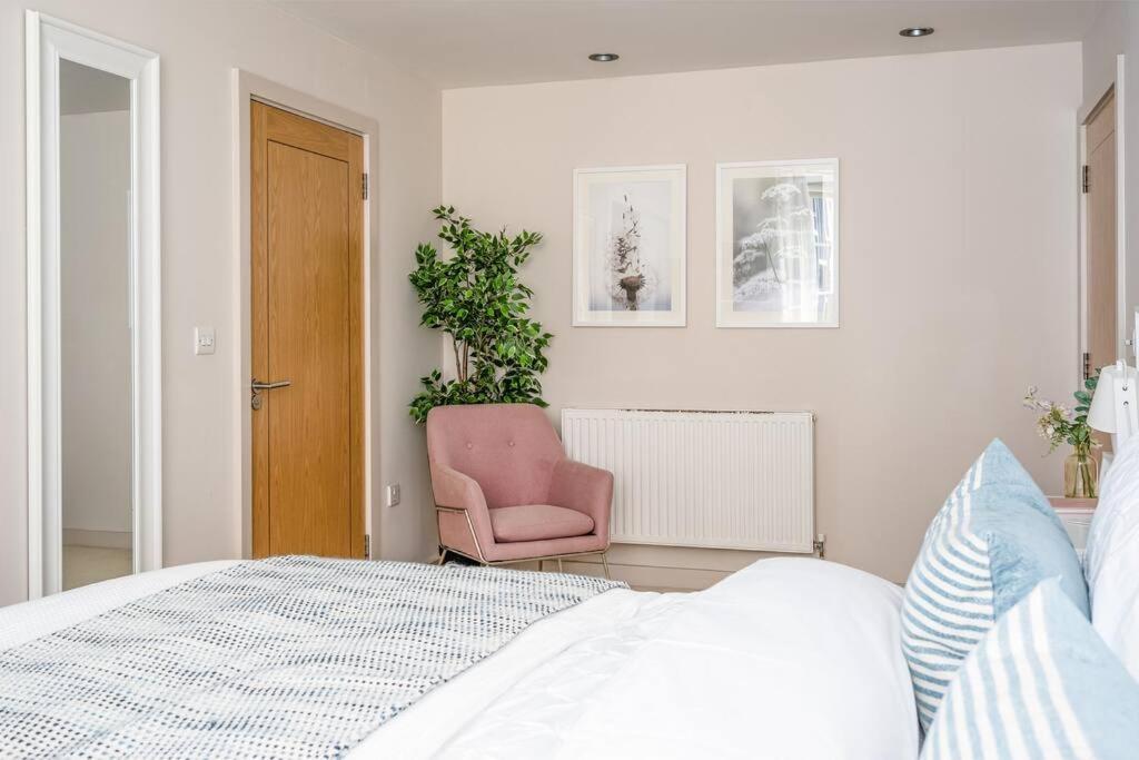Stunning 2 Bedroom Apartment In Converted Chapel Bath Kültér fotó
