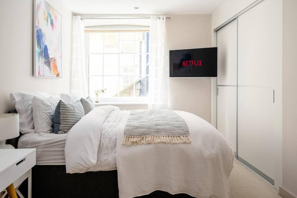 Stunning 2 Bedroom Apartment In Converted Chapel Bath Kültér fotó