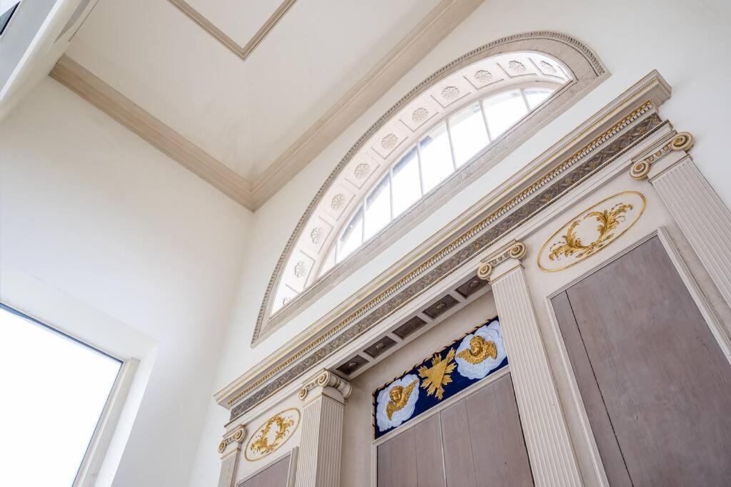 Stunning 2 Bedroom Apartment In Converted Chapel Bath Kültér fotó