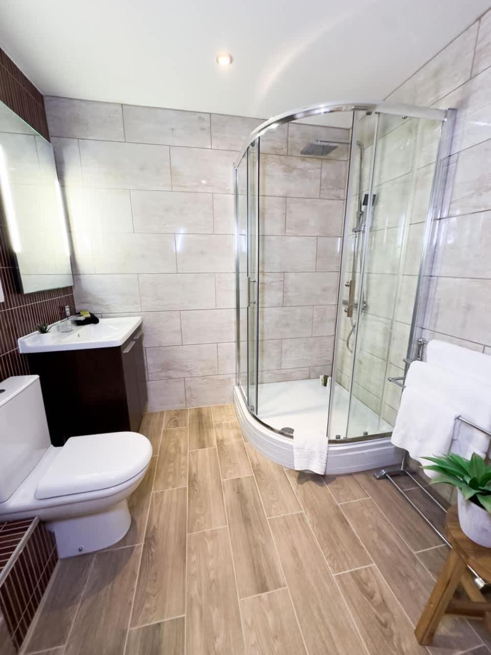 Stunning 2 Bedroom Apartment In Converted Chapel Bath Kültér fotó