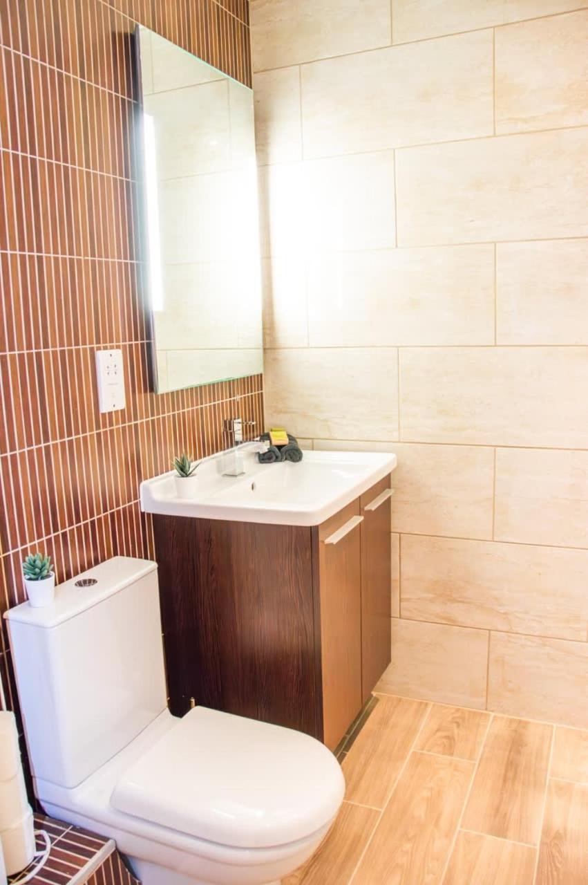 Stunning 2 Bedroom Apartment In Converted Chapel Bath Kültér fotó